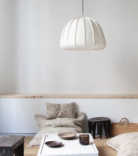 Load image into Gallery viewer, Hozuki Pendant Medium