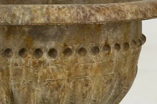 Load image into Gallery viewer, Odair Garden Vase - Medium