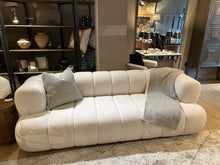 Load image into Gallery viewer, Sofa Dallas