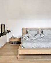 Load image into Gallery viewer, Nordic II Bed Super King
