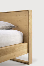 Load image into Gallery viewer, Nordic II Bed King