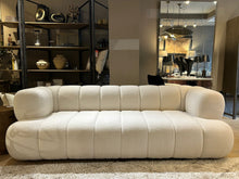 Load image into Gallery viewer, Sofa Dallas