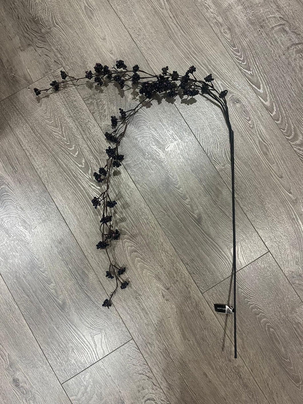 Berry Twig Large Damson
