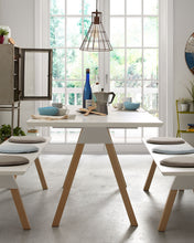 Load image into Gallery viewer, Silke cushion grey light - image 3