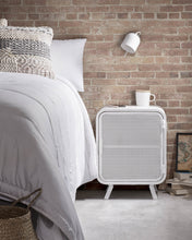 Load image into Gallery viewer, Lucilla wall lamp white - image 3