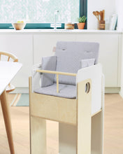 Load image into Gallery viewer, 100% organic cotton (GOTS) Nuun highchair cushion in blue stripes - image 4