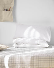 Load image into Gallery viewer, Dulcia certified silicone hollow fibre pillow, 30 x 60 cm - image 2