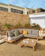 Load image into Gallery viewer, Flaviina 5 seater solid acacia wood corner sofa set with table - image 7
