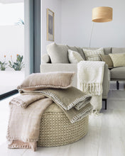 Load image into Gallery viewer, Augustina pink cushion cover 30 x 50 cm - image 3