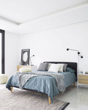 Load image into Gallery viewer, Dyla bed cover in black for a 160 x 200 cm mattress - image 7