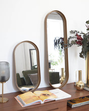 Load image into Gallery viewer, Tiare gold metal wall mirror 31 x 61,5 cm - image 5