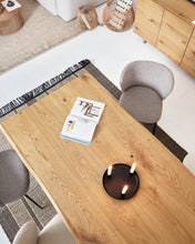 Load image into Gallery viewer, Lotty table in oak veneer with natural finish and glass legs 160 x 90 cm - image 4