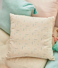 Load image into Gallery viewer, Zale 100% cotton multi-coloured cushion cover 45 x 45 cm - image 2