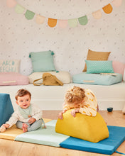 Load image into Gallery viewer, Zale 100% cotton cushion cover in turquoise with white triangles 30 x 50 cm - image 4