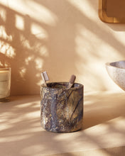 Load image into Gallery viewer, Spalsh beige marble toothbrush holder - image 2