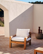 Load image into Gallery viewer, Forcanera solid teak chair - image 9