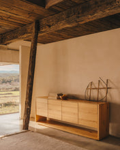 Load image into Gallery viewer, Alguema sideboard with 4 doors in oak veneer with natural finish, 200 x 74 cm - image 9