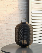 Load image into Gallery viewer, Saranella portable table lamp in black polyrattan - image 3
