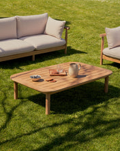 Load image into Gallery viewer, Sacova solid eucalyptus wood coffee table, 100% outdoor suitable 140 x 89 cm - image 5