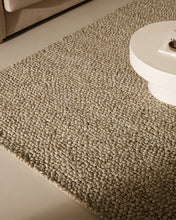 Load image into Gallery viewer, Lubrin rug in grey wool, 200 x 300 cm - image 3