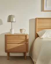 Load image into Gallery viewer, Alish table lamp in metal and marble UK adapter - image 3