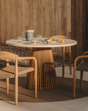 Load image into Gallery viewer, Alcaufar round outdoor table made of solid teak wood and white cement Ø 120 cm - image 3
