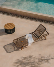 Load image into Gallery viewer, Dandara coffee table made of steel, black cord and solid acacia wood, Ø70 cm FSC 100% - image 3