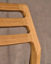 Load image into Gallery viewer, Cudia chair removable cover in beige chenille solid oak wood natural finish FSC Mix Credit - image 11