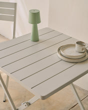 Load image into Gallery viewer, Folding outdoor table Torreta made of aluminum with light grey finish 70 x 70 cm - image 8