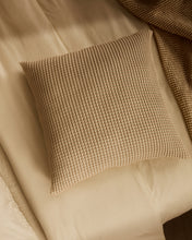 Load image into Gallery viewer, Senara set of 2 ecru cotton cushion covers with beige structure 50 x 50 cm - image 3