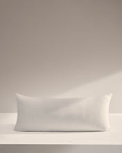 Load image into Gallery viewer, Nyla microfibre pillow 90 x 40 cm - image 4
