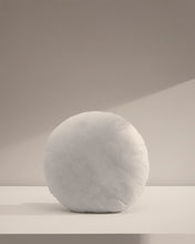 Load image into Gallery viewer, Fluff cushion filler Ø 45 cm - image 2
