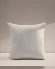 Load image into Gallery viewer, Fluff cushion filler 60 x 60 cm - image 3