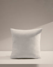 Load image into Gallery viewer, Fluff cushion filler 50 x 50 cm - image 3