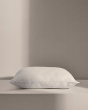 Load image into Gallery viewer, Fluff cushion filler 60 x 60 cm - image 5
