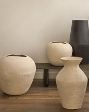 Load image into Gallery viewer, Pria white, papier mâché vase, 51 cm - image 5
