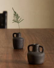 Load image into Gallery viewer, Sofra set of 3 terracotta vases in a black finish, 6 cm / 7 cm / 10 cm - image 3