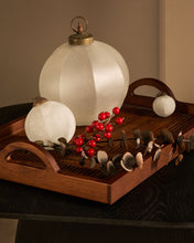 Load image into Gallery viewer, Talve set of 2 Christmas baubles made of white recycled glass, Ø 10 cm - image 3