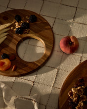 Load image into Gallery viewer, Klot small-sized serving board made of acacia wood FSC 100% - image 2