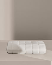 Load image into Gallery viewer, Freya mattress topper 160 x 200 cm - image 4