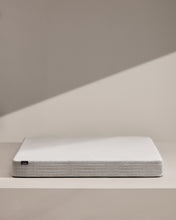 Load image into Gallery viewer, Juno mattress with pocket springs 180 x 200 cm - image 3