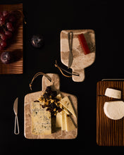 Load image into Gallery viewer, Emilse large cutting board and beige marble knife set - image 4