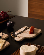 Load image into Gallery viewer, Emilse small cutting board and beige marble knife set - image 3