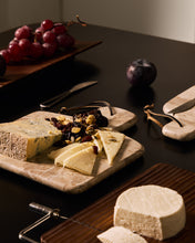 Load image into Gallery viewer, Emilse large cutting board and beige marble knife set - image 3