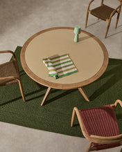 Load image into Gallery viewer, Julieta round table in polycement and solid acacia wood Ø 120 cm FSC 100% - image 5