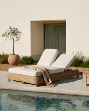 Load image into Gallery viewer, Meria double sun lounger in synthetic rattan with FSC 100% solid acacia wood legs - image 5