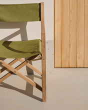 Load image into Gallery viewer, Vilara green outdoor folding chair made of FSC 100% solid acacia wood - image 10