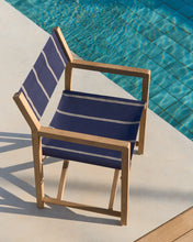 Load image into Gallery viewer, Vilara blue and beige striped outdoor folding chair made of FSC 100% solid acacia wood - image 5