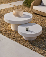 Load image into Gallery viewer, Aiguablava round coffee table in white cement, Ø 90 cm - image 5