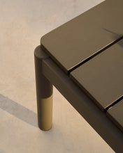 Load image into Gallery viewer, Sorells coffee table in green aluminum 63 x 144,6 cm - image 4